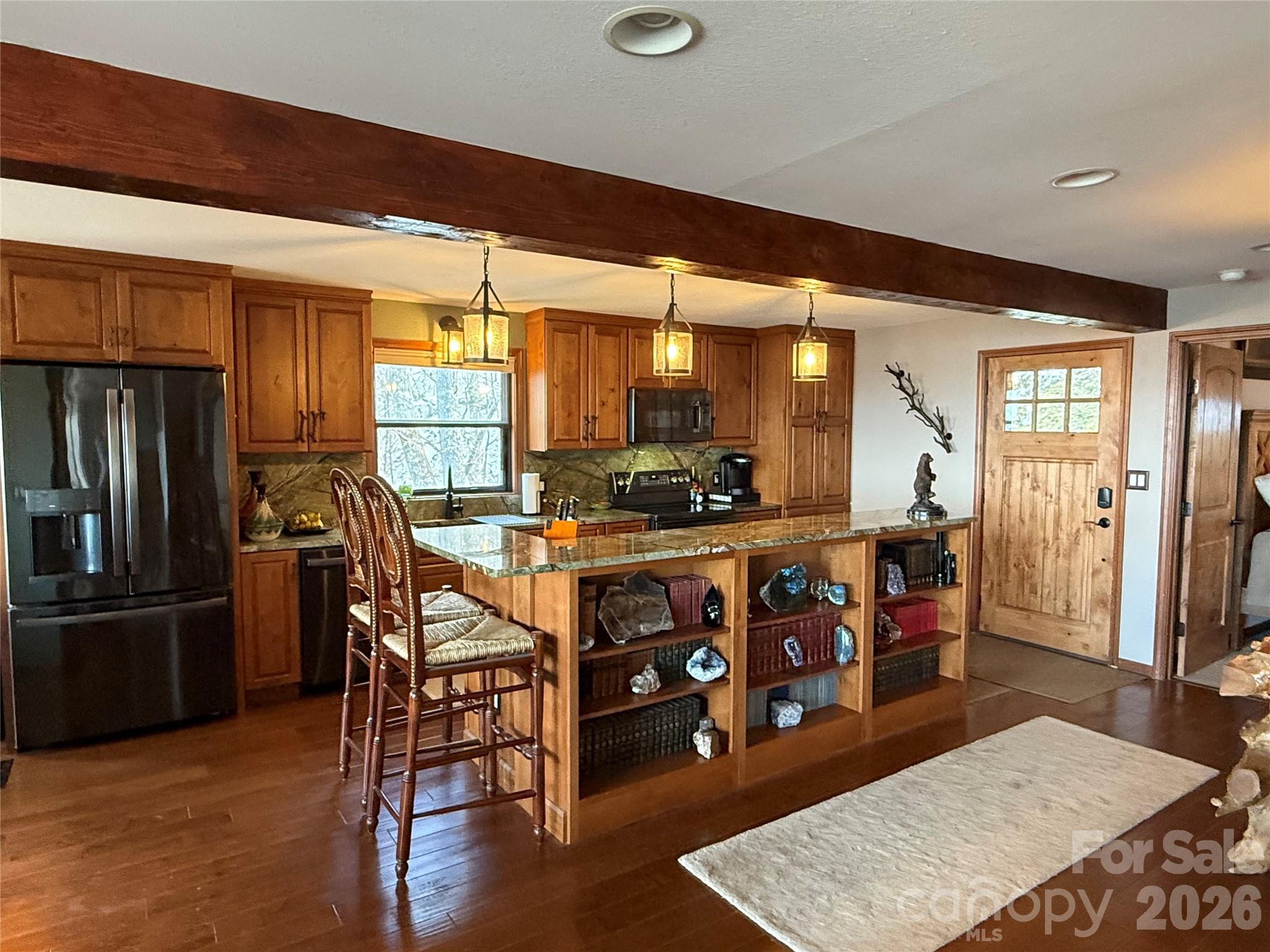 49 Slickrock Ridge Way S