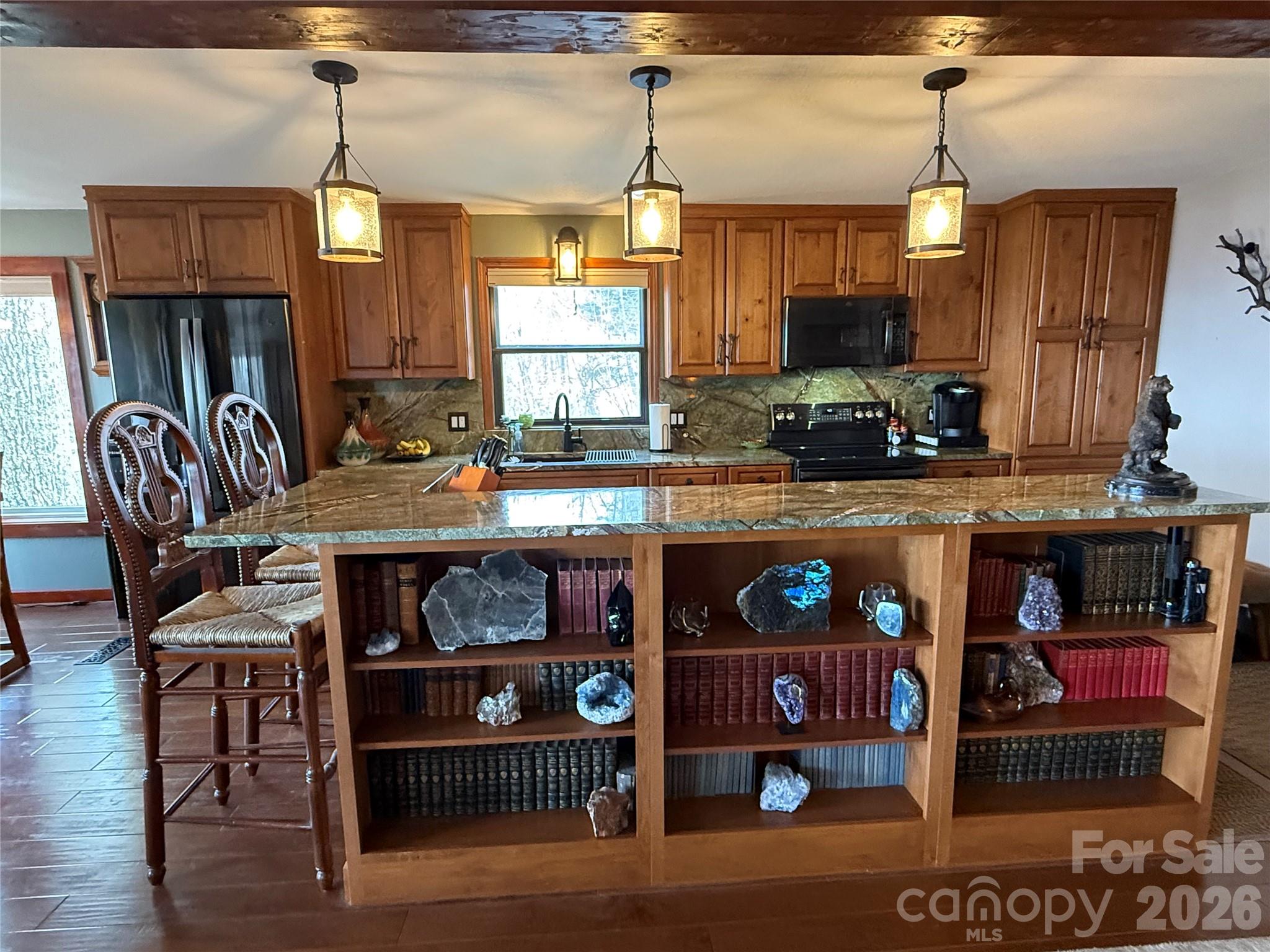 49 Slickrock Ridge Way S