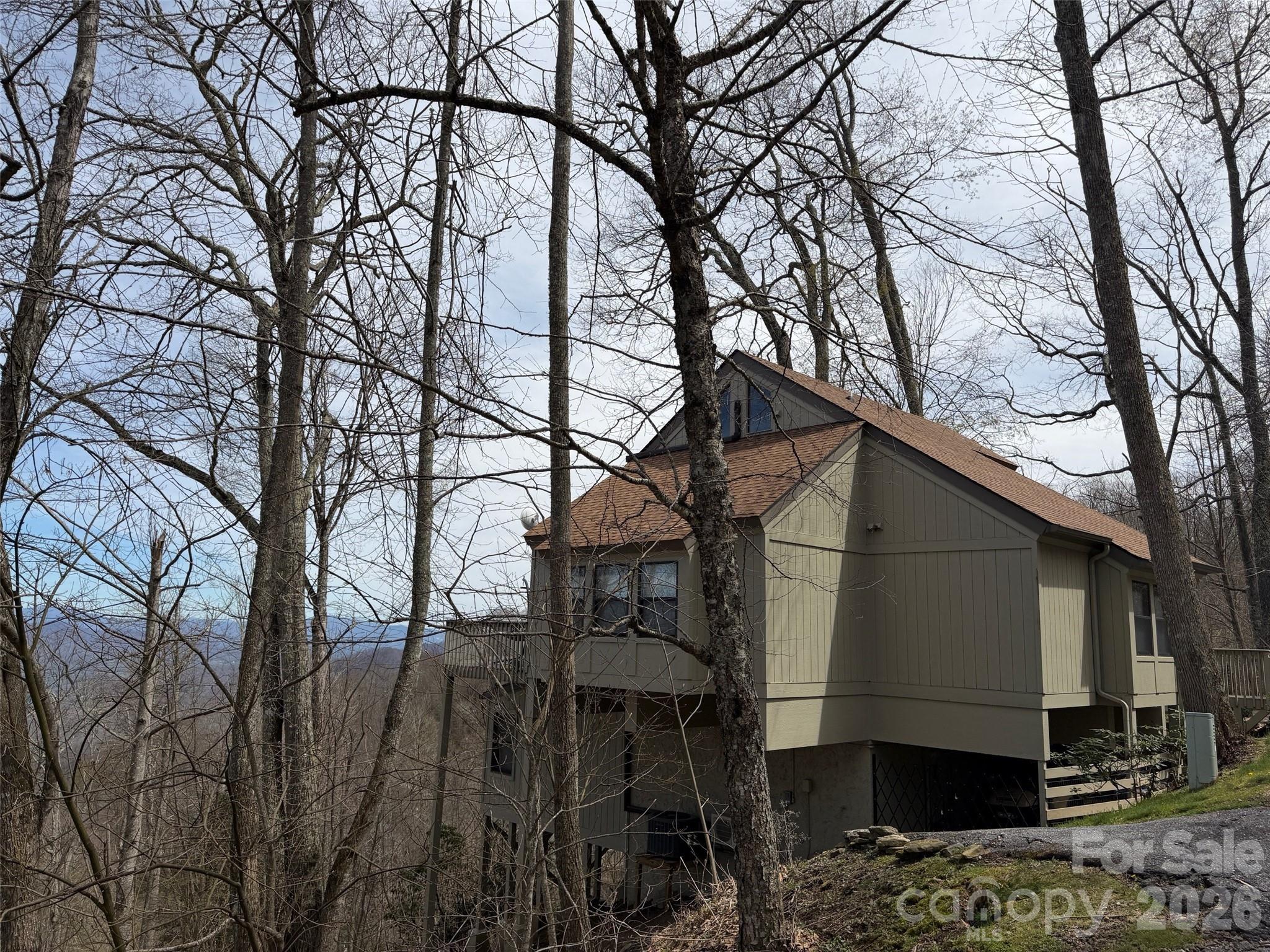 49 Slickrock Ridge Way S