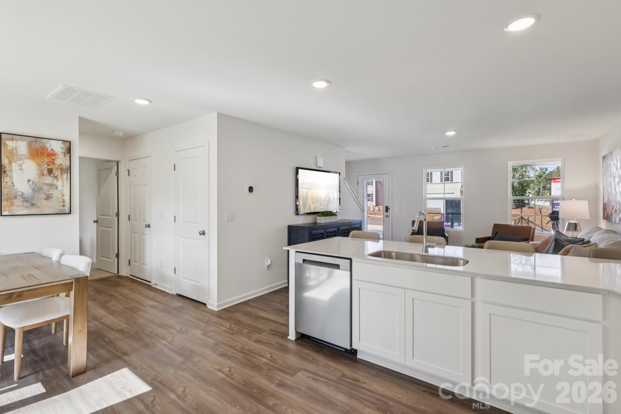 Riverdale - Residential