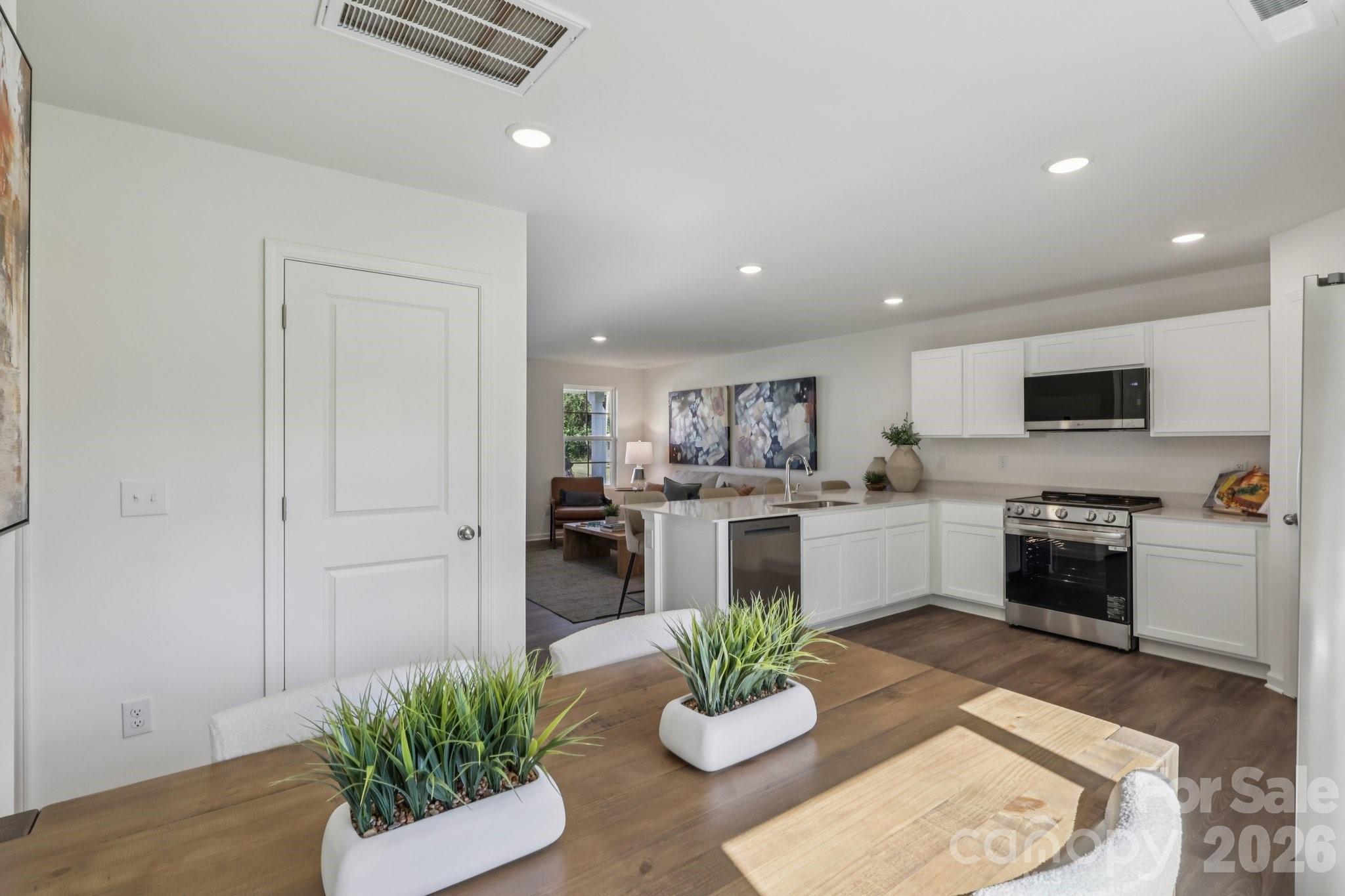 Riverdale - Residential