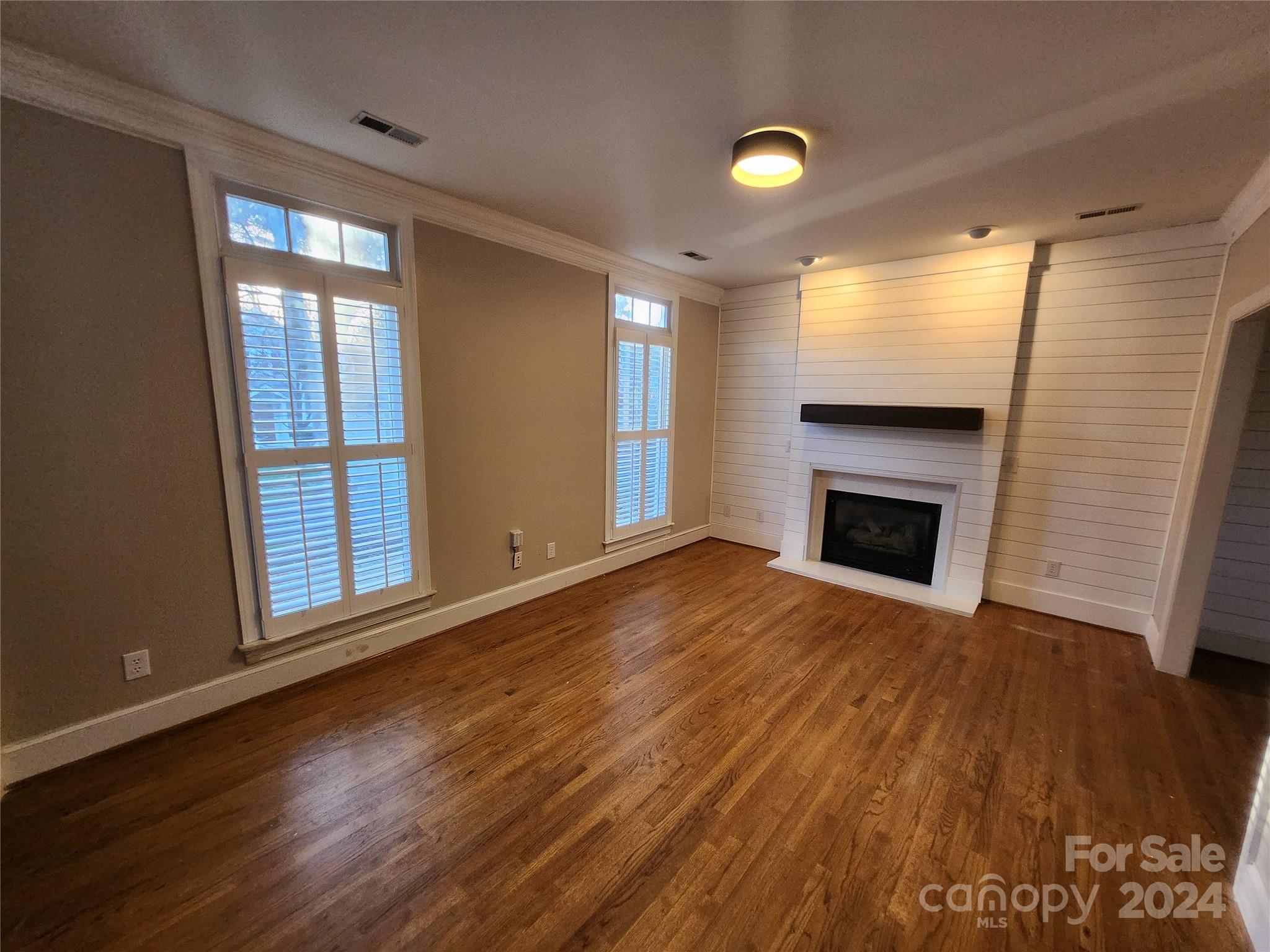 Beverly Crest - Residential