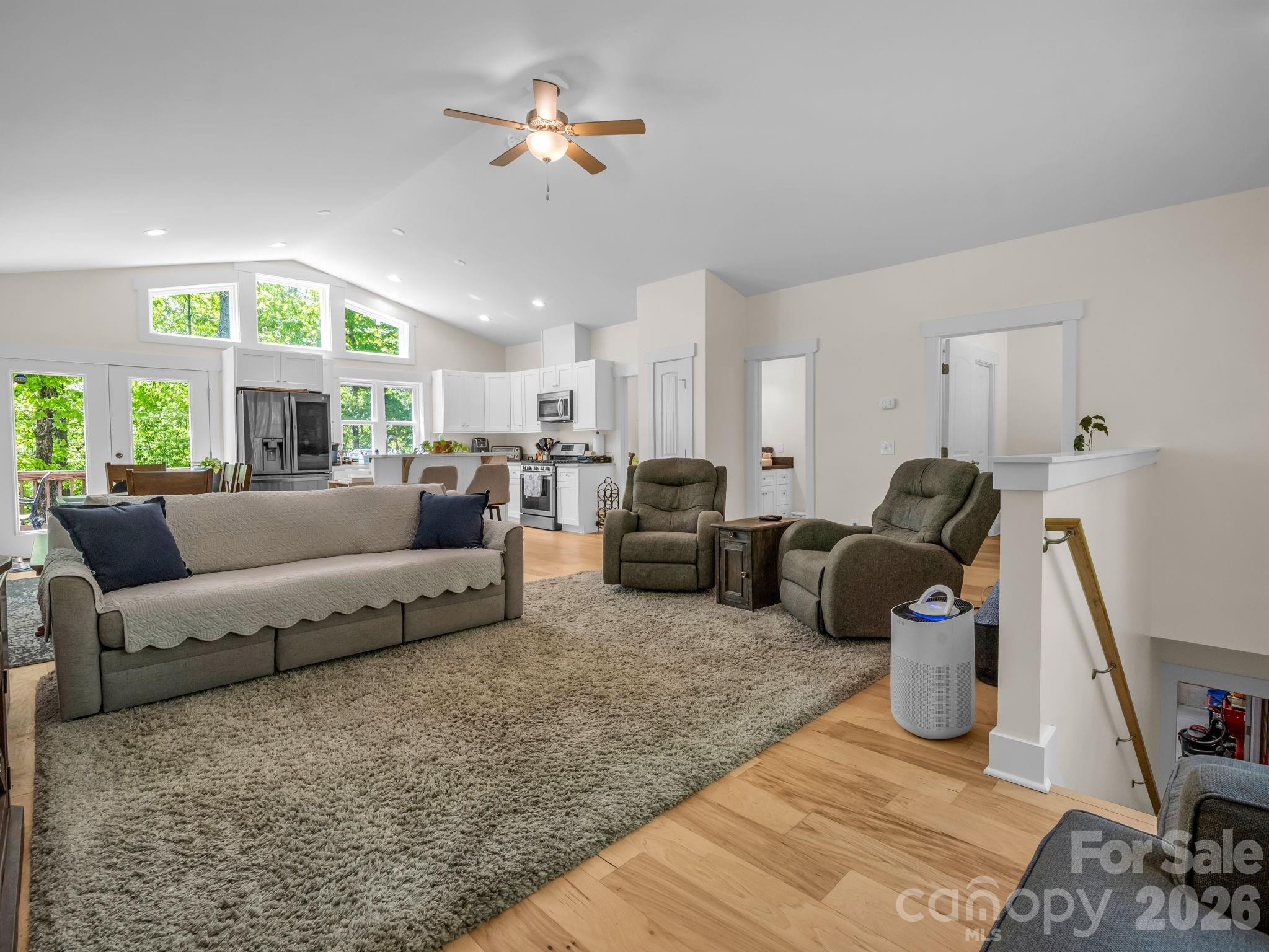 565 Pinewood Knoll Drive