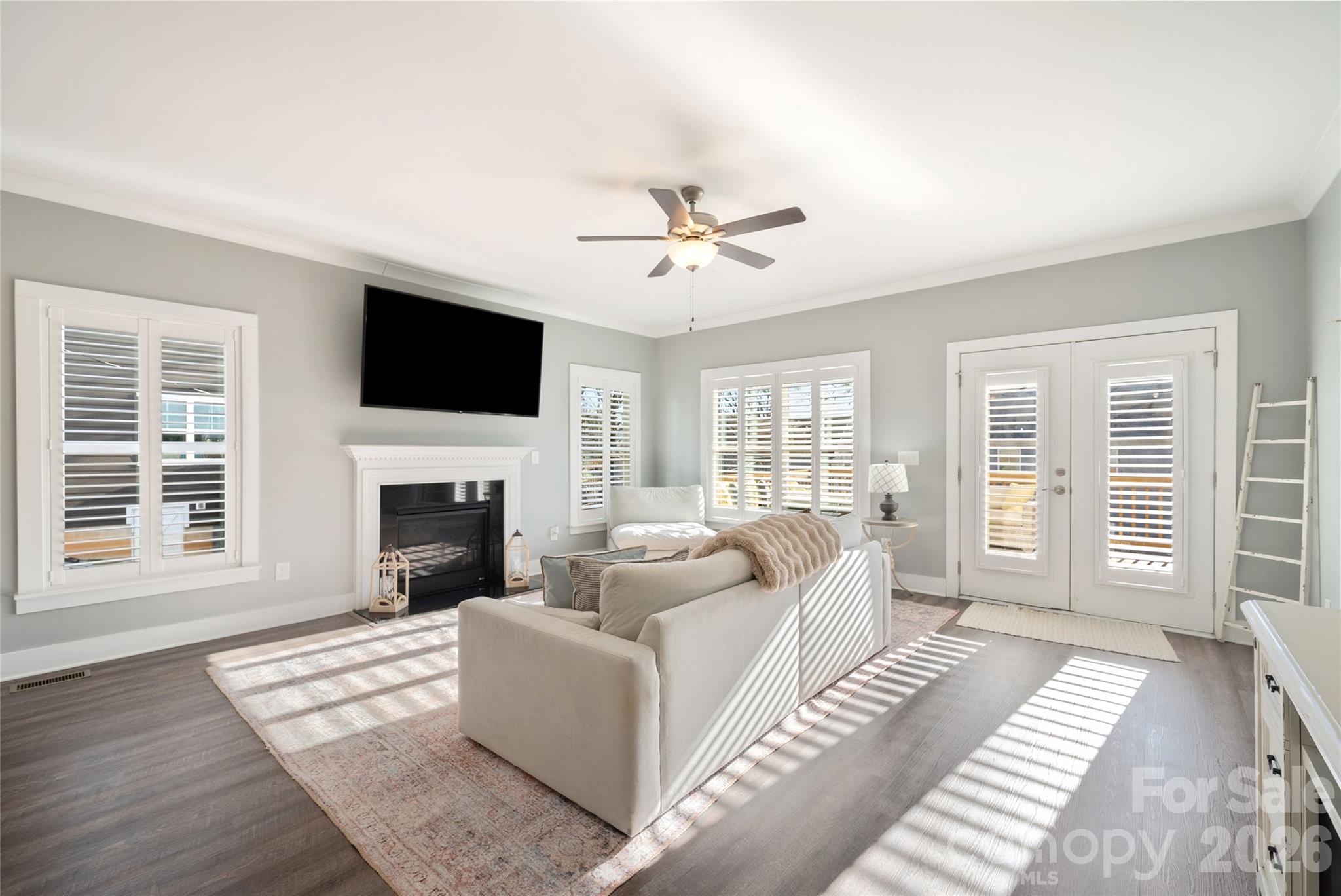 Kings Corner - Residential