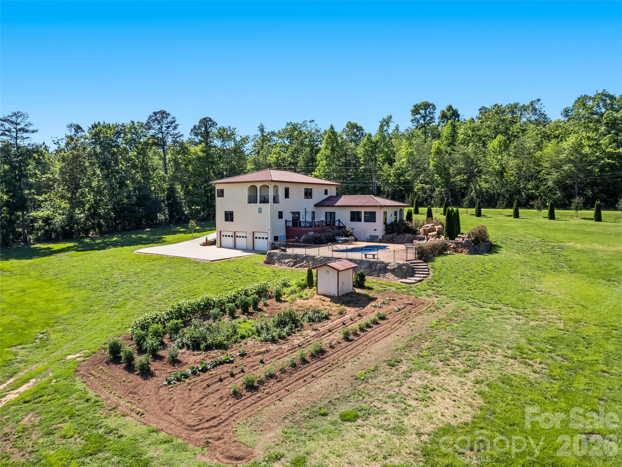 1418 Landis Lane