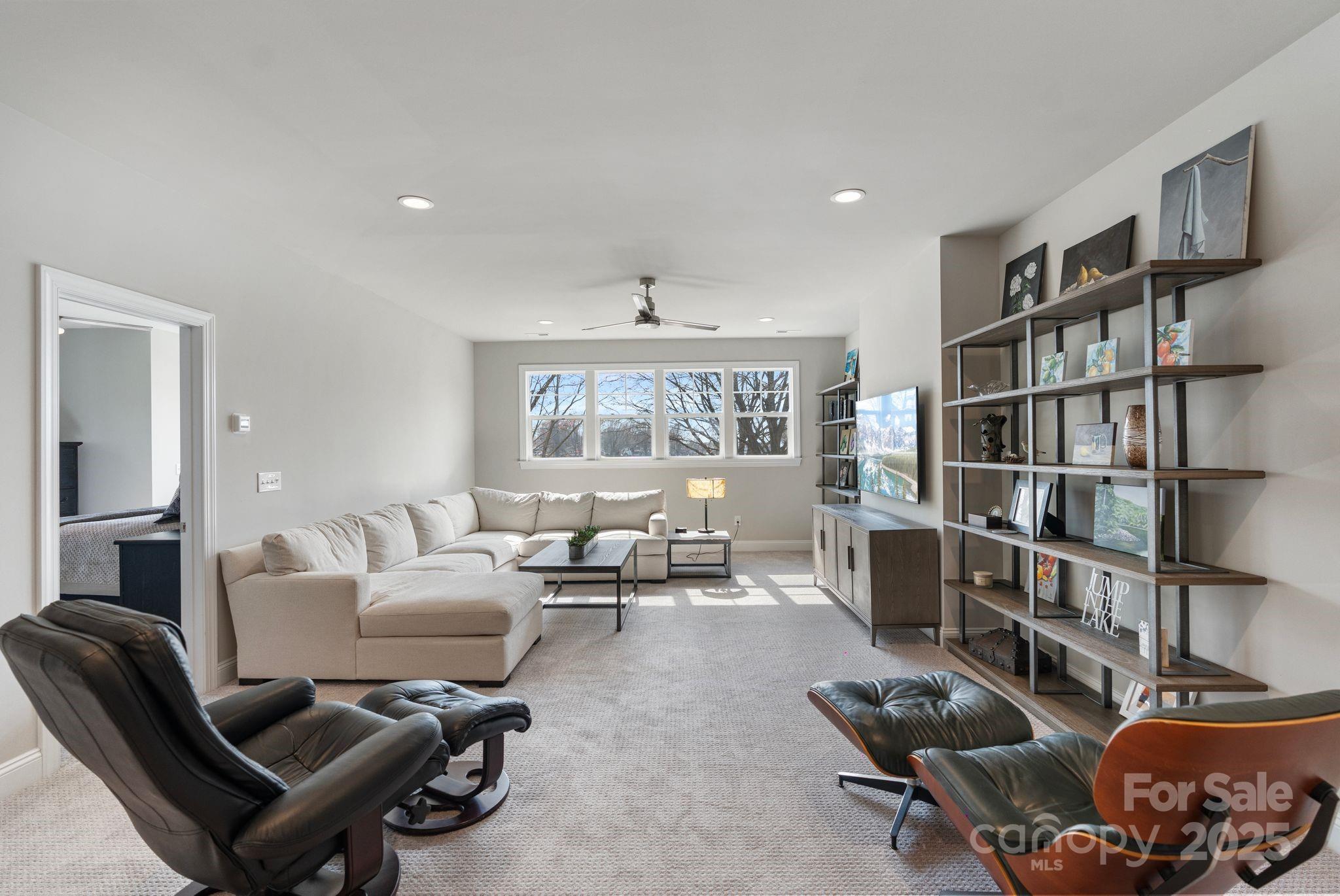 Island Forest - Residential