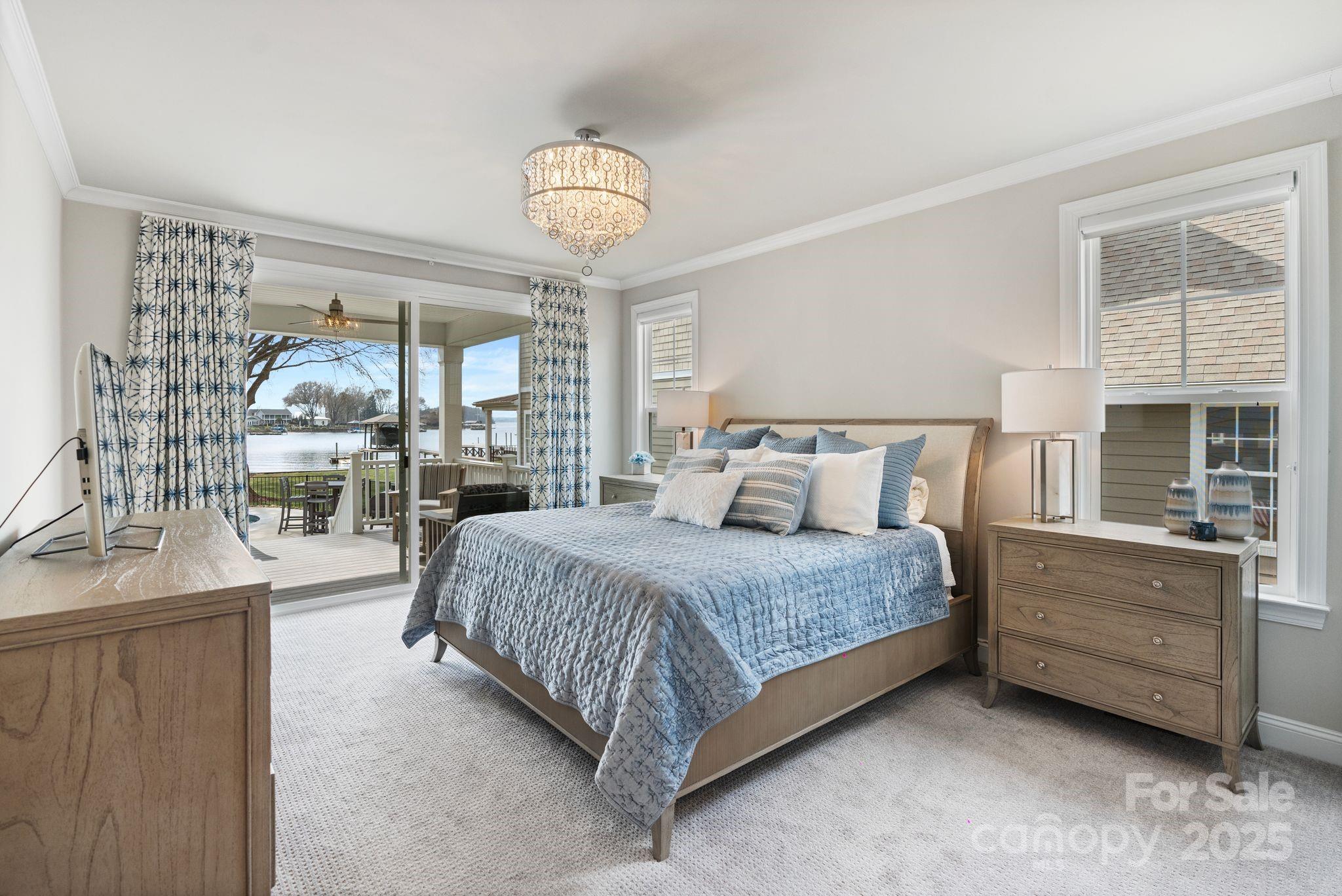 Island Forest - Residential