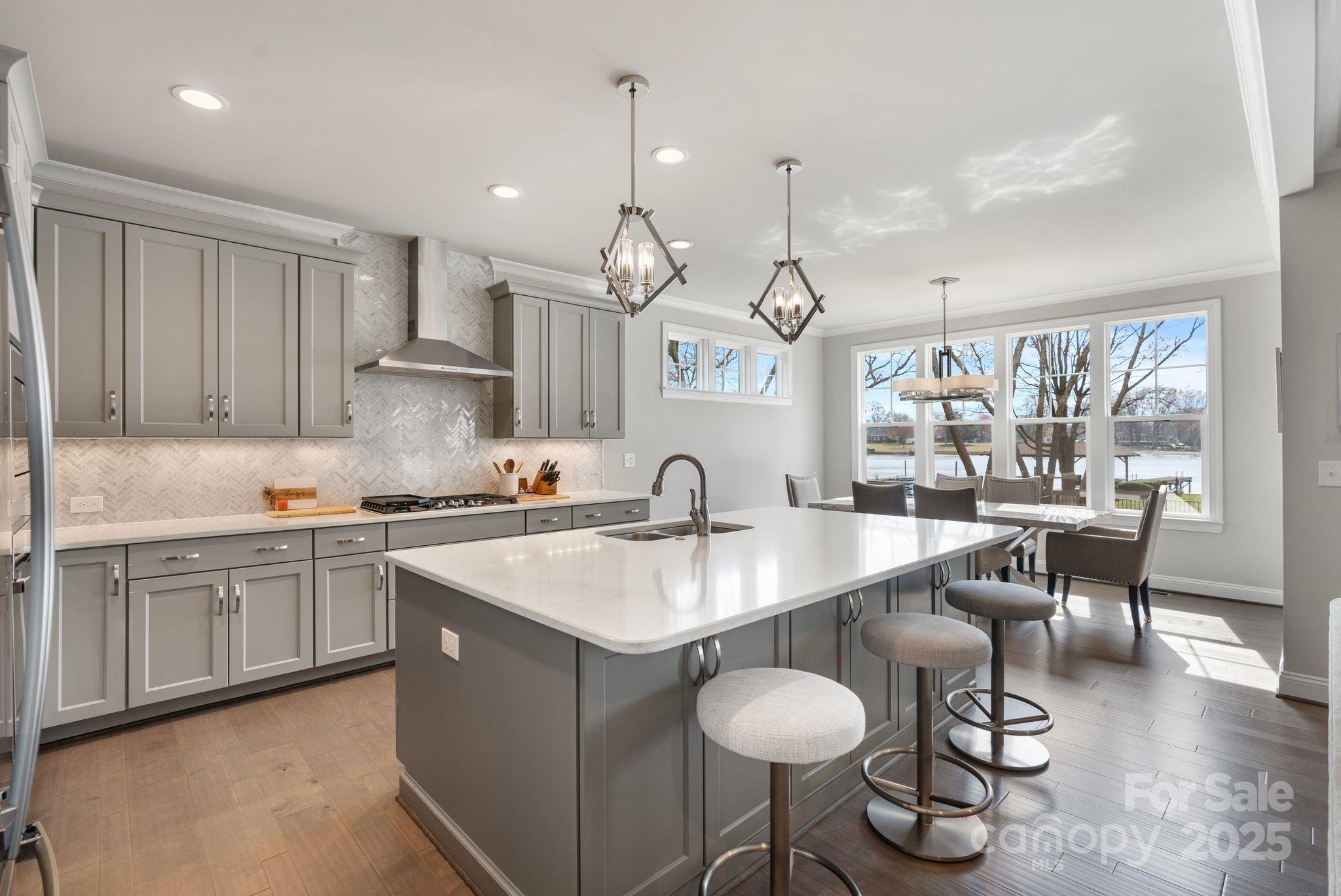 Island Forest - Residential