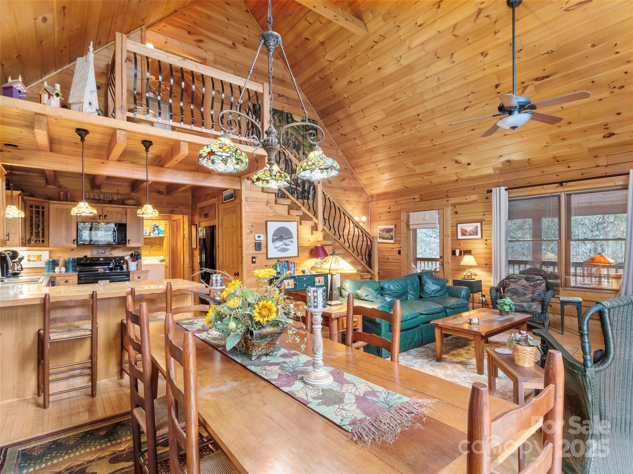 Mount Mitchell Lands - Residential