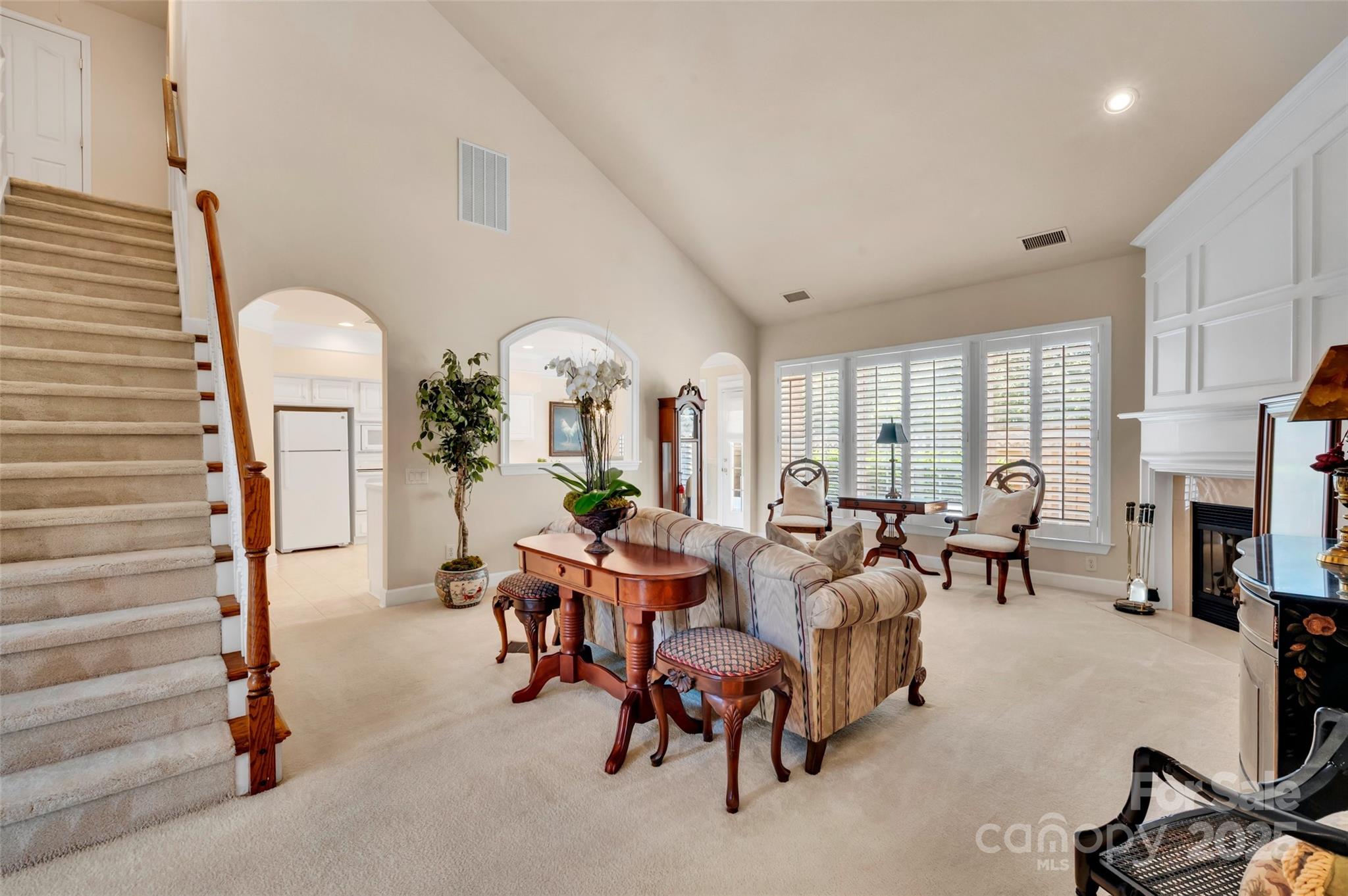429 Eberle Way
