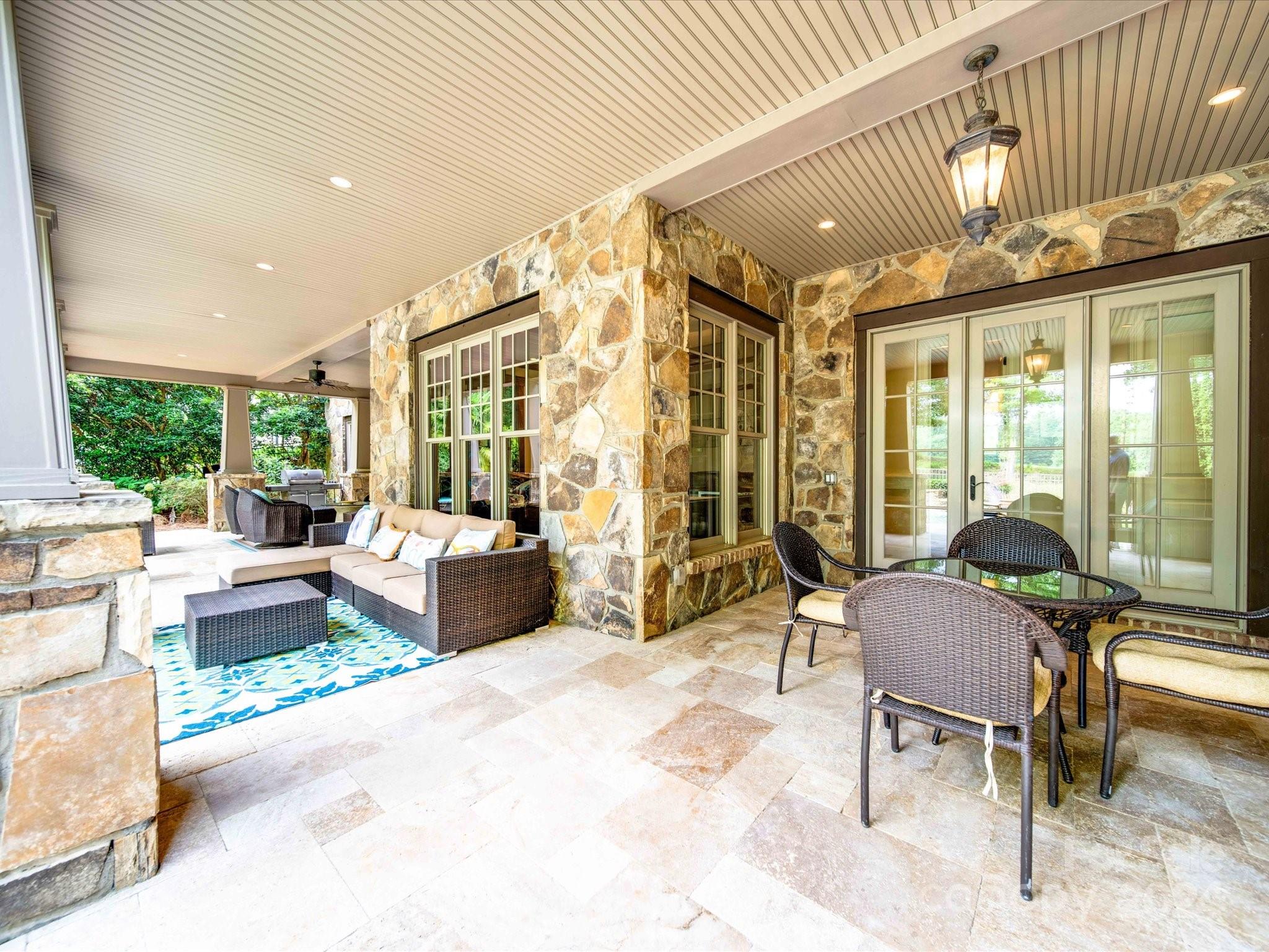 The Palisades - Residential