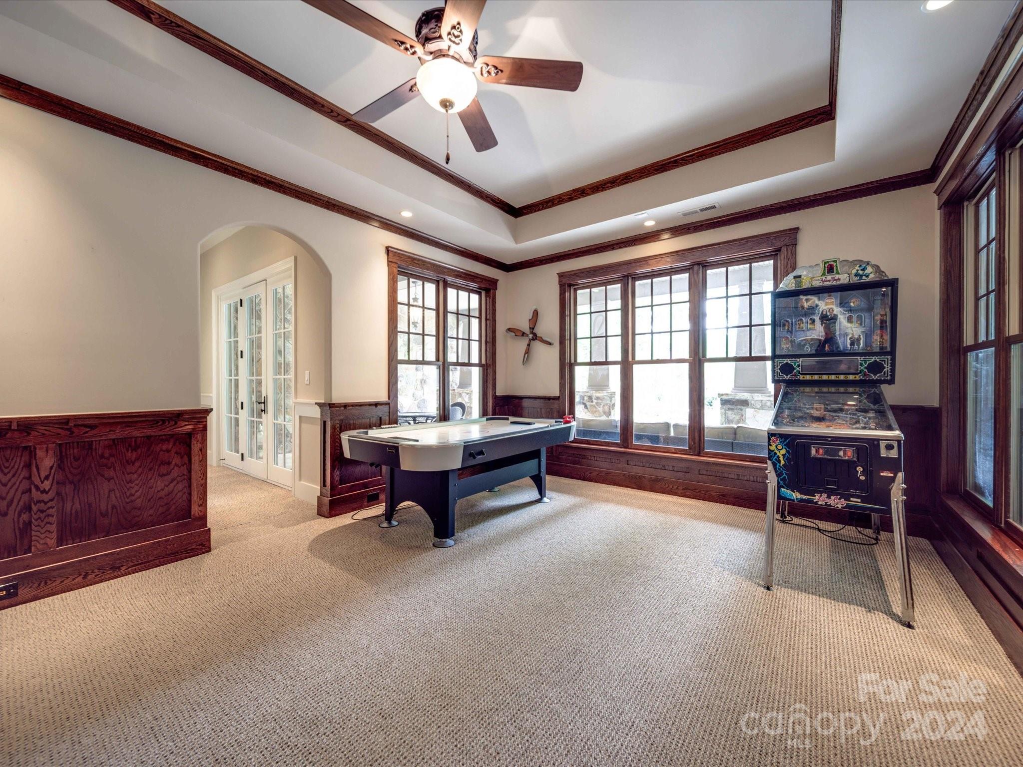 The Palisades - Residential