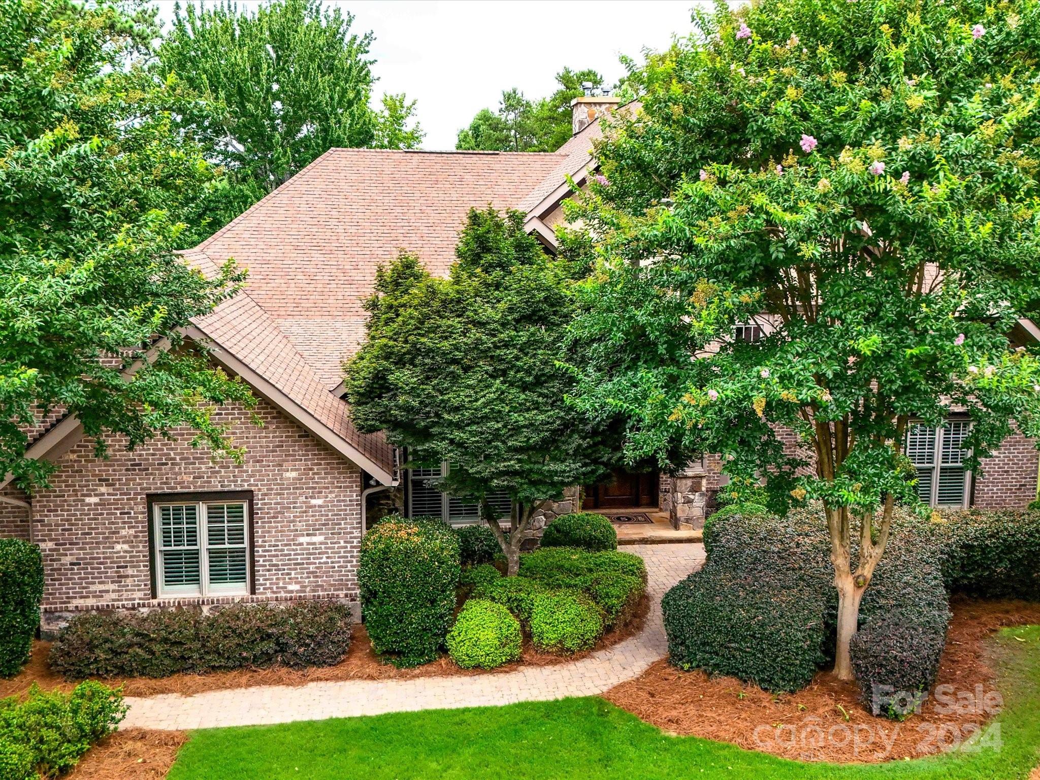 The Palisades - Residential