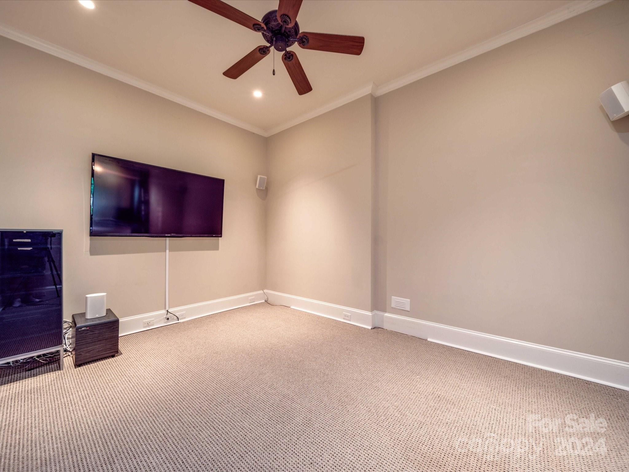 The Palisades - Residential