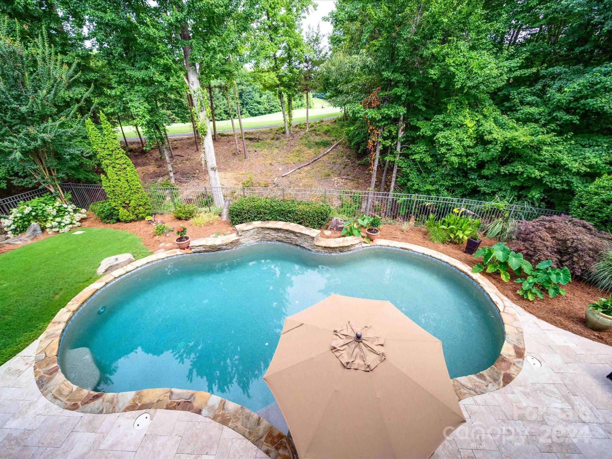 The Palisades - Residential