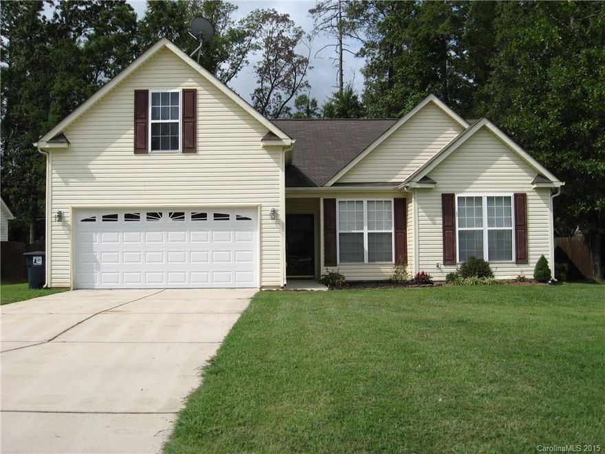 You won't find many like this around! Move in ready & priced under $170,000! Fresh paint, new carpet, new beautiful updated laminate flooring throughout & even in the bedrooms, new garage door, HUGE storage shed & a master suite on the MAIN LEVEL! Bonus above the garage can function as an extra bedroom if you would like. Three bedrooms total downstairs. NO HOA & in the heart of Indian Trail. Open floor plan downstairs w/ a gas log fireplace! Convenient to shopping, restaurants, HWY 74 and I-485!