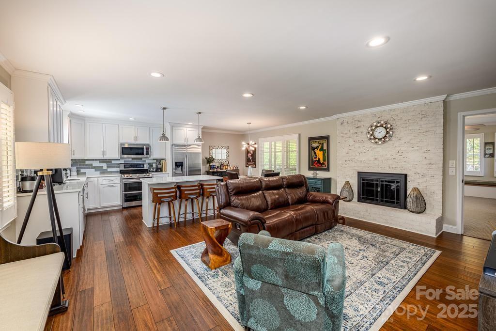 4210 Barfield Street