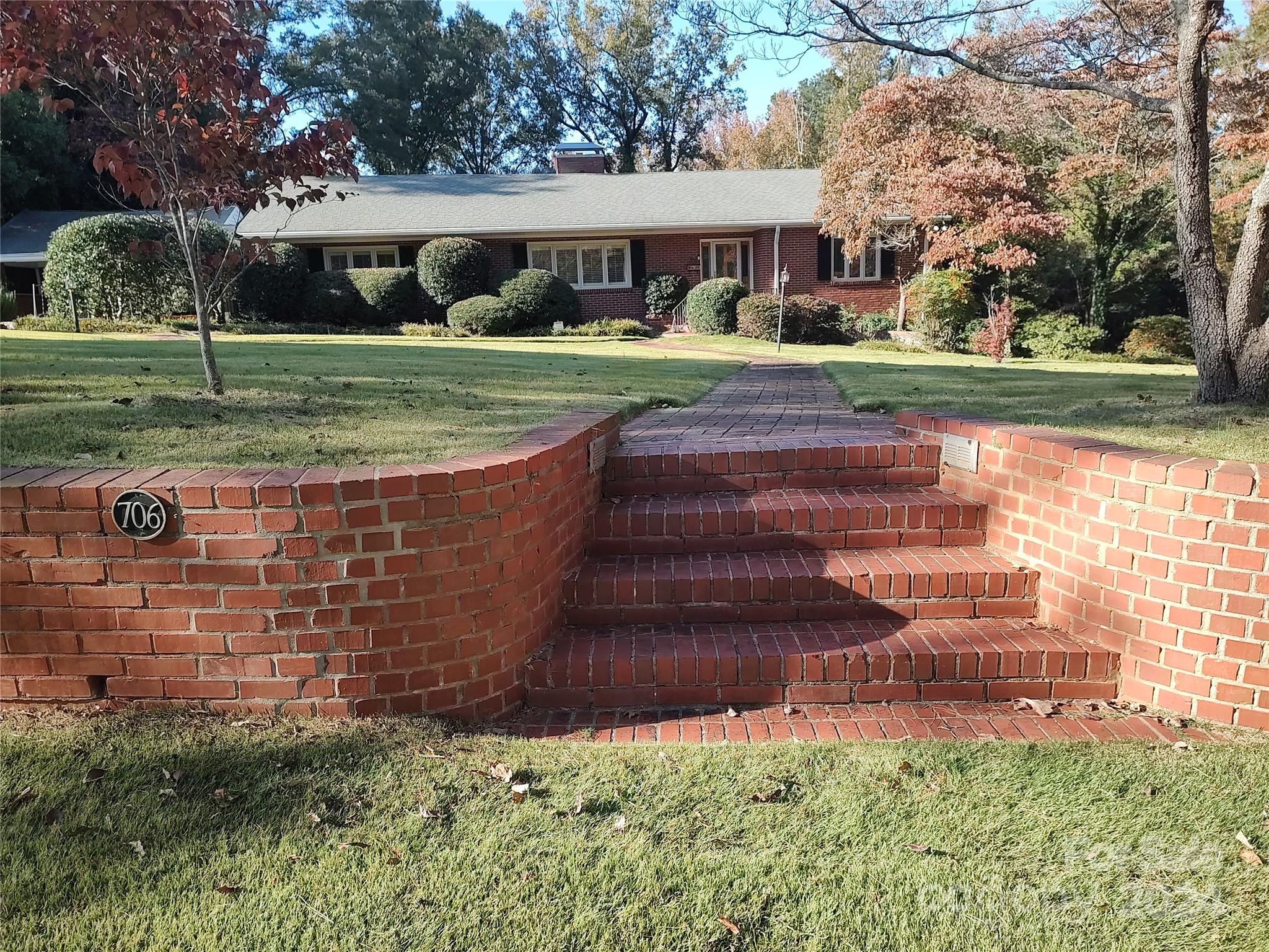 Sunny Hills - Residential