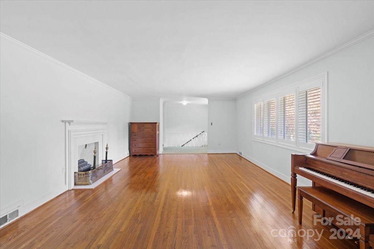 Sunny Hills - Residential