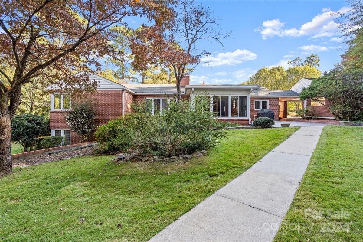 Sunny Hills - Residential