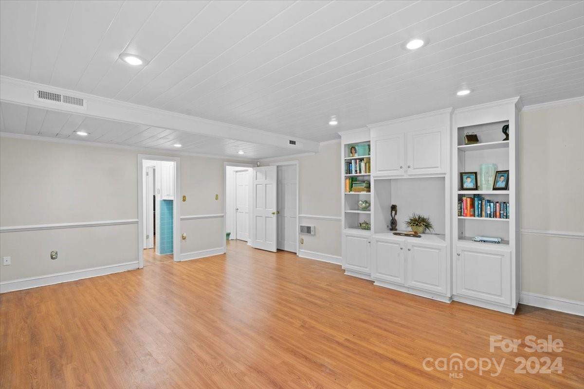 Sunny Hills - Residential