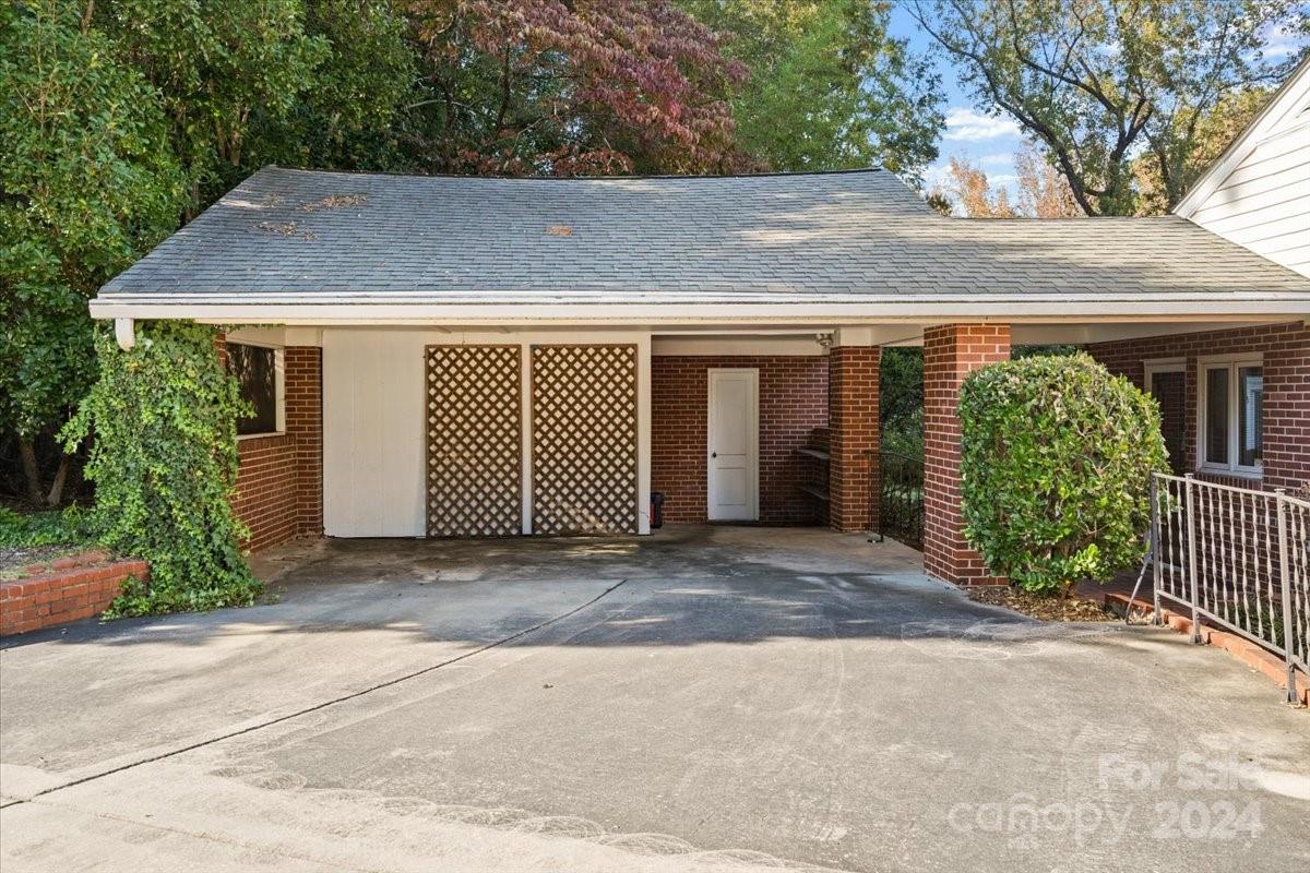 Sunny Hills - Residential