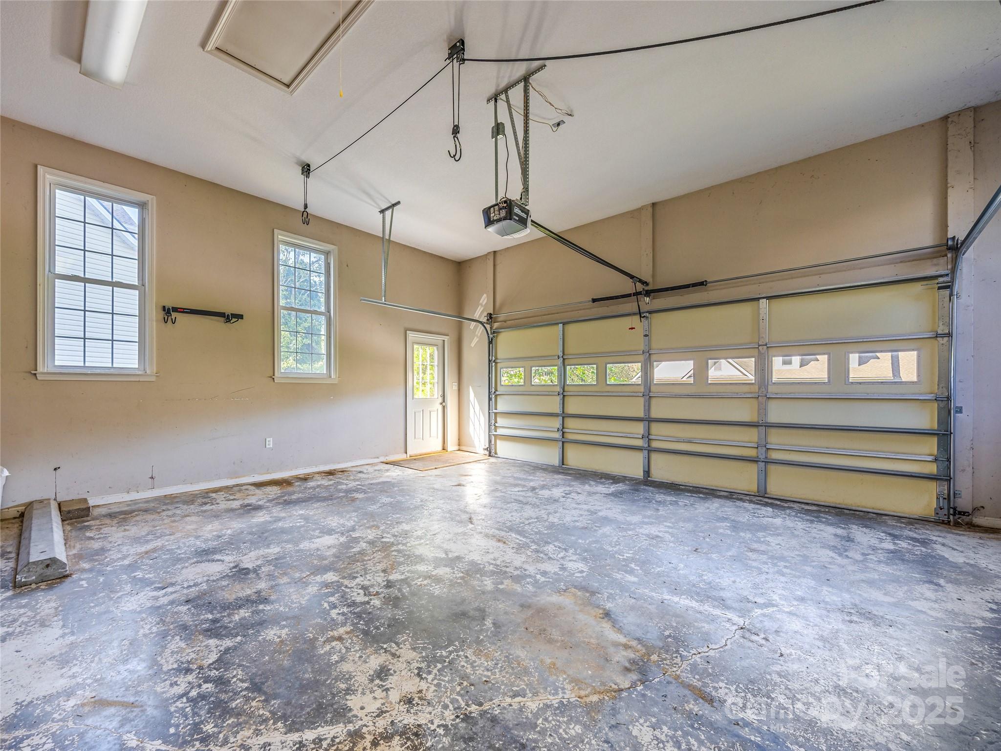 Rivercrest - Residential