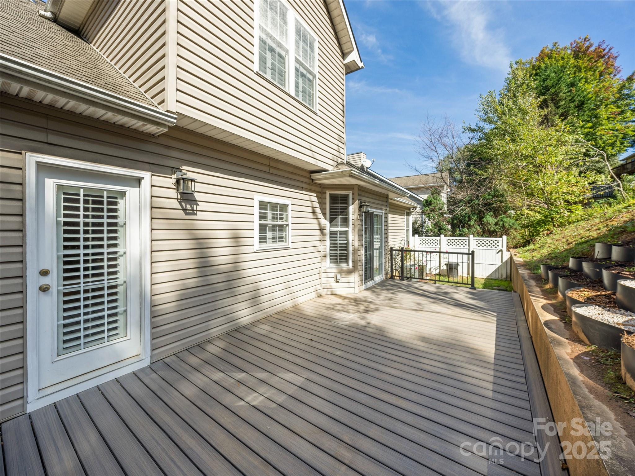 Rivercrest - Residential