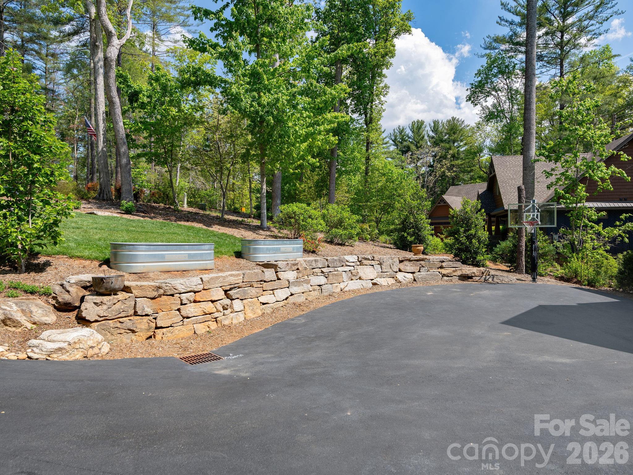 Sovereign Oaks - Residential