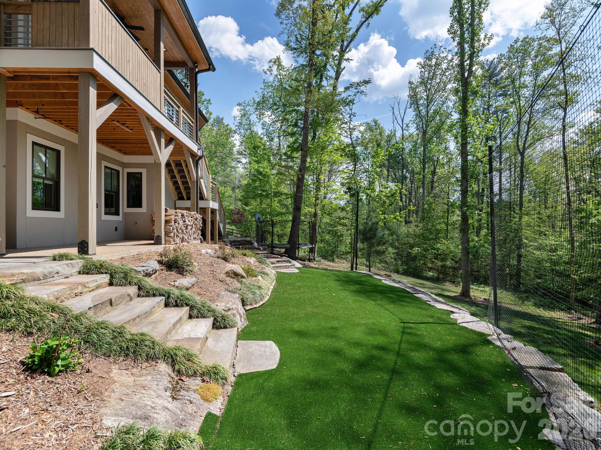 Sovereign Oaks - Residential