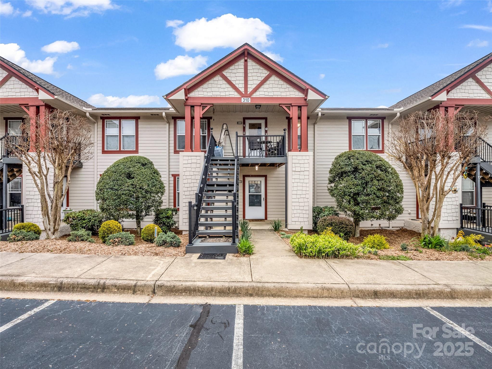 2403 Deermouse Way