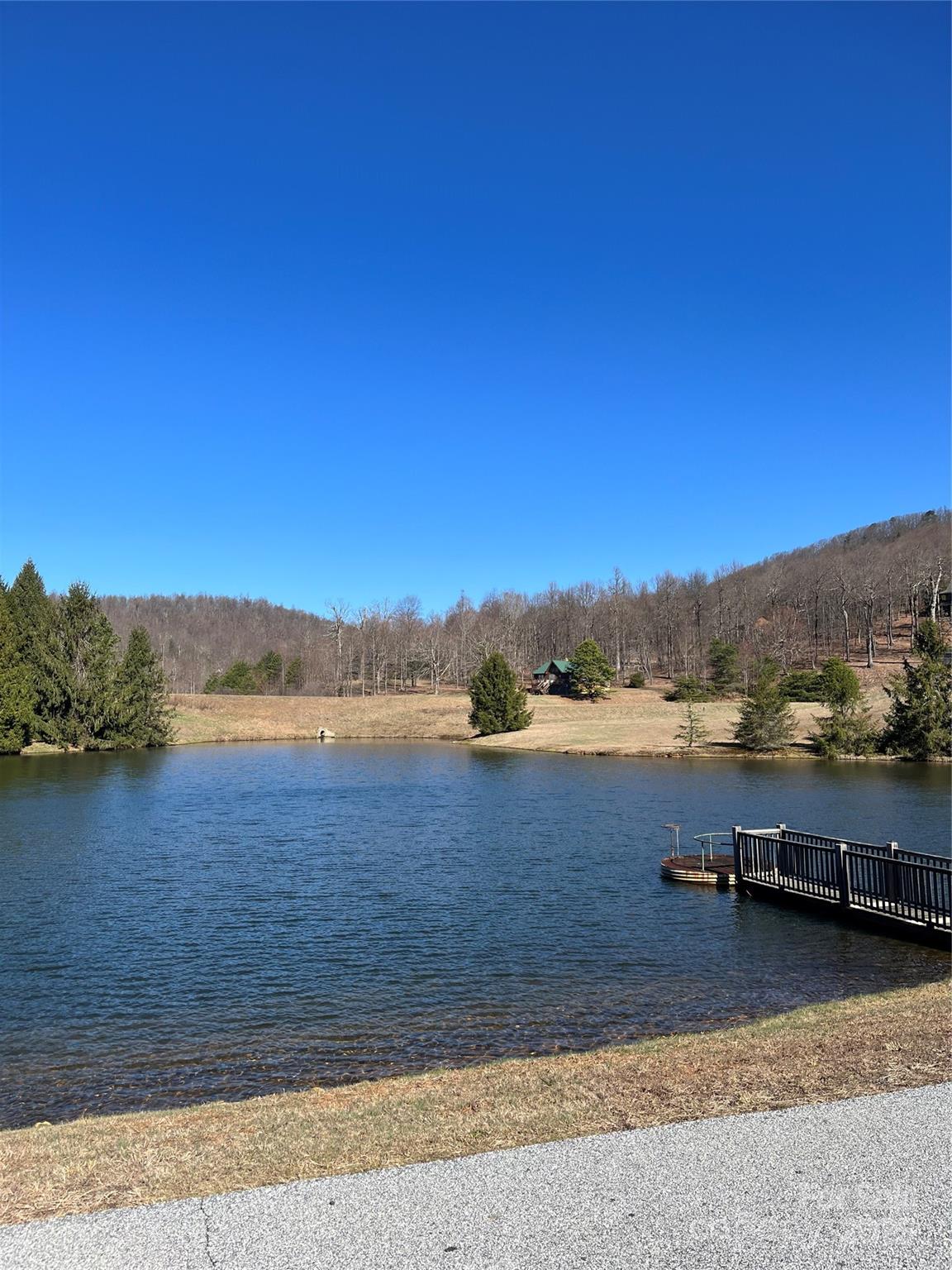 White Oak Mountain - Land