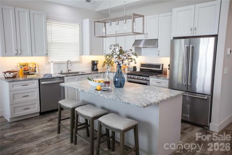 Photo of 37 S Edgewood Road, Asheville, NC 28803 (MLS # 4359669)