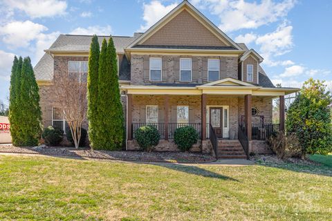 8137 Caliterra Drive Charlotte NC 28227