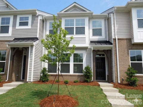Photo of 180 W Waterlynn Road, Mooresville, NC 28117 (MLS # 4403415)