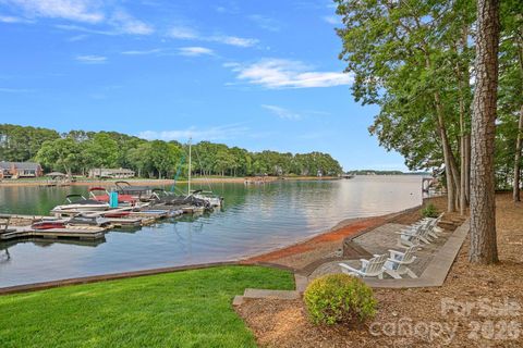 Photo of 8160 Waterford Drive, Stanley, NC 28164 (MLS # 4386134)