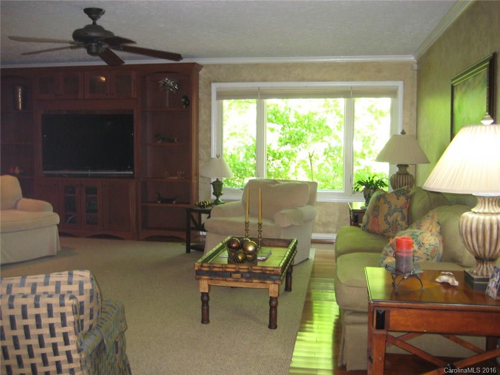 Pinetuck - Residential