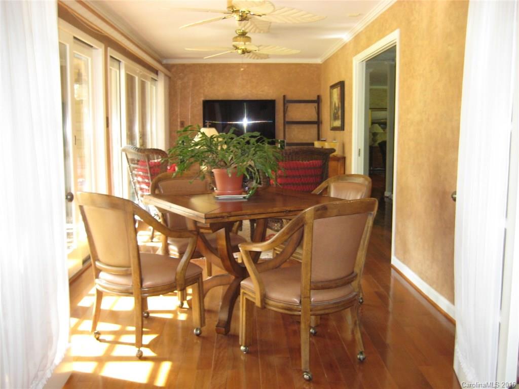 Pinetuck - Residential