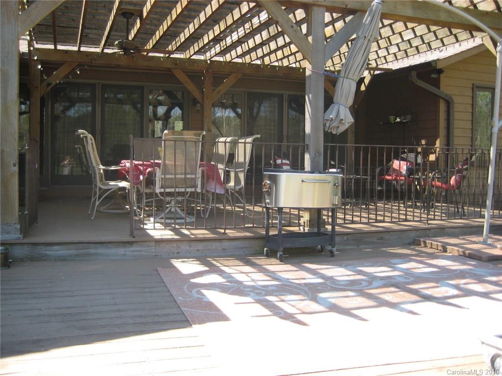 Pinetuck - Residential