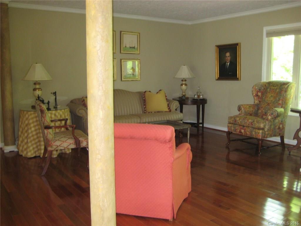 Pinetuck - Residential