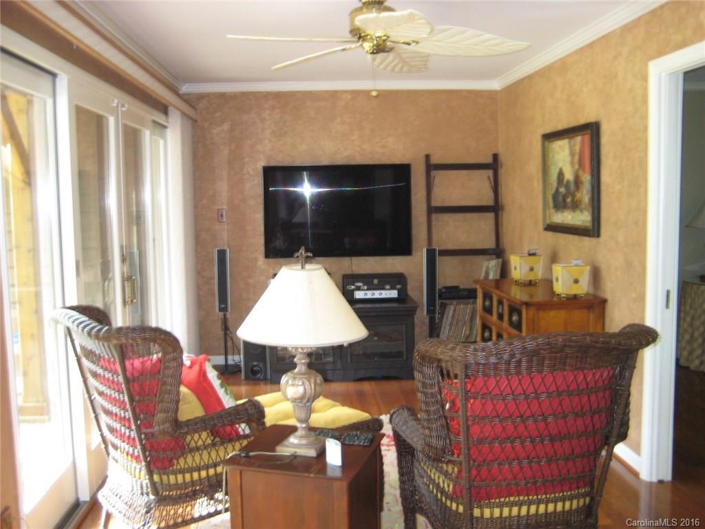 Pinetuck - Residential