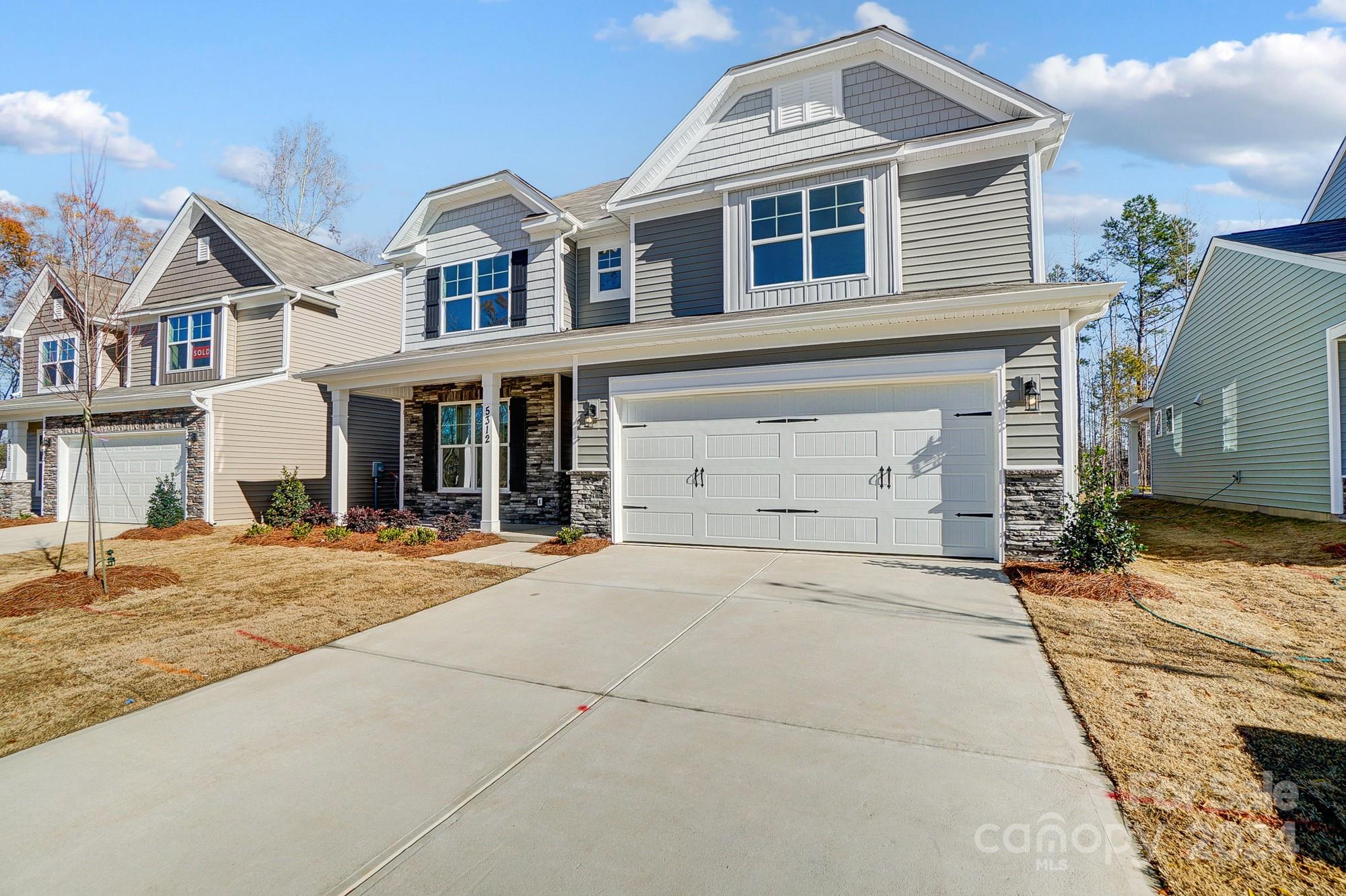 Hampton Woods - Residential