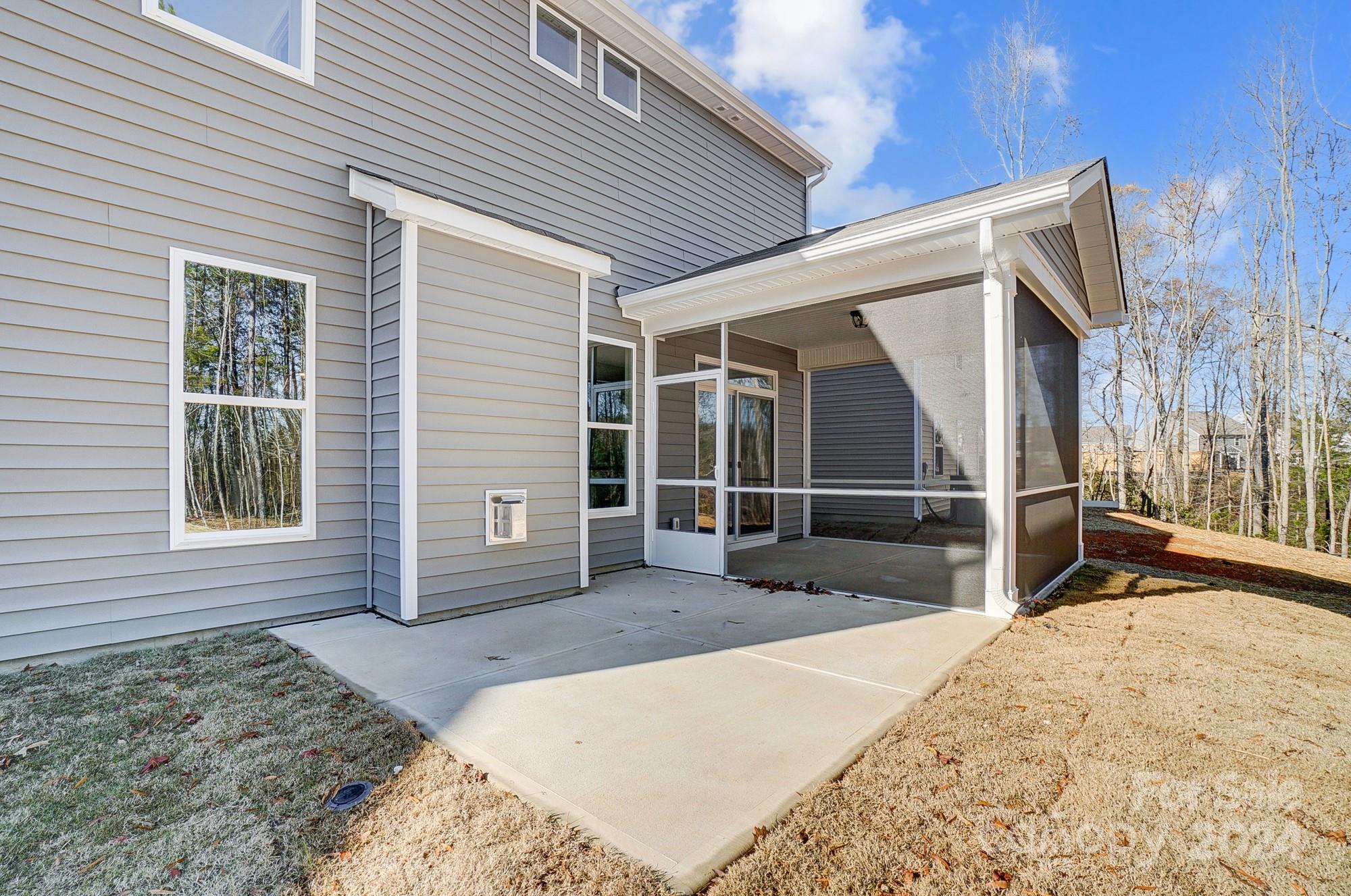 Hampton Woods - Residential