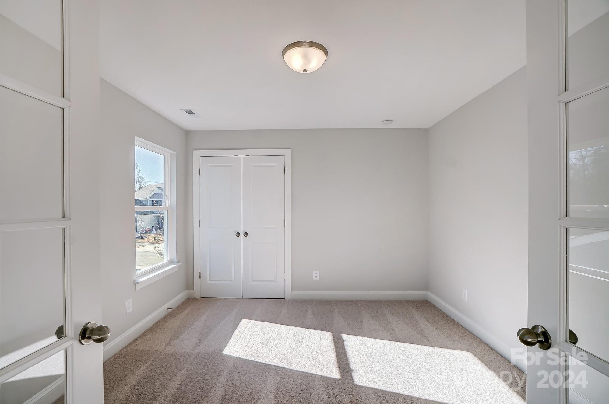 Hampton Woods - Residential