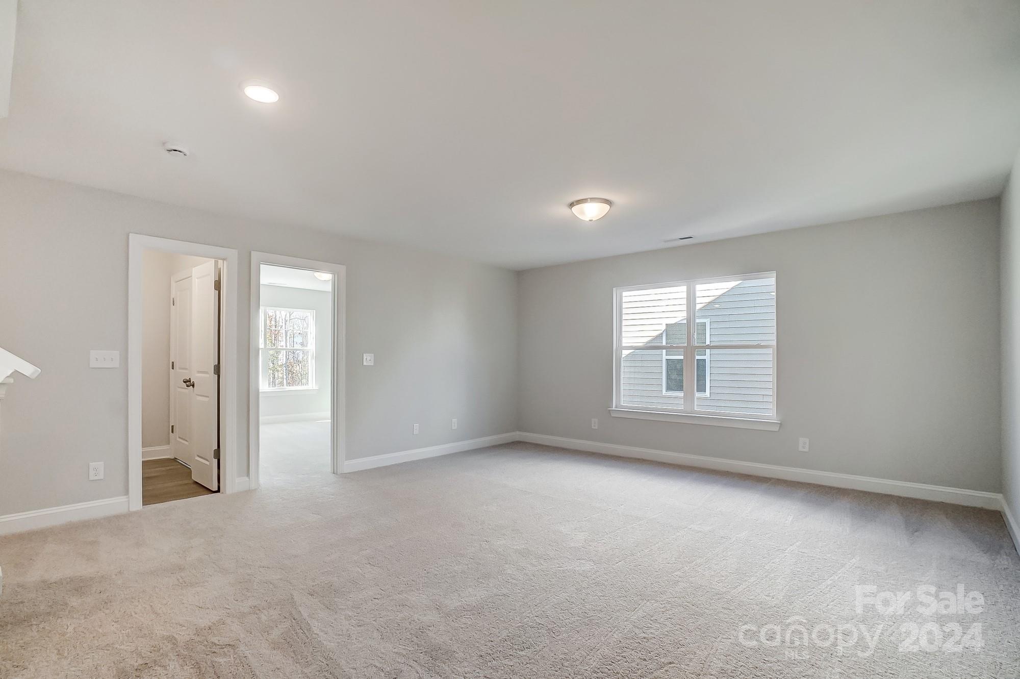 Hampton Woods - Residential