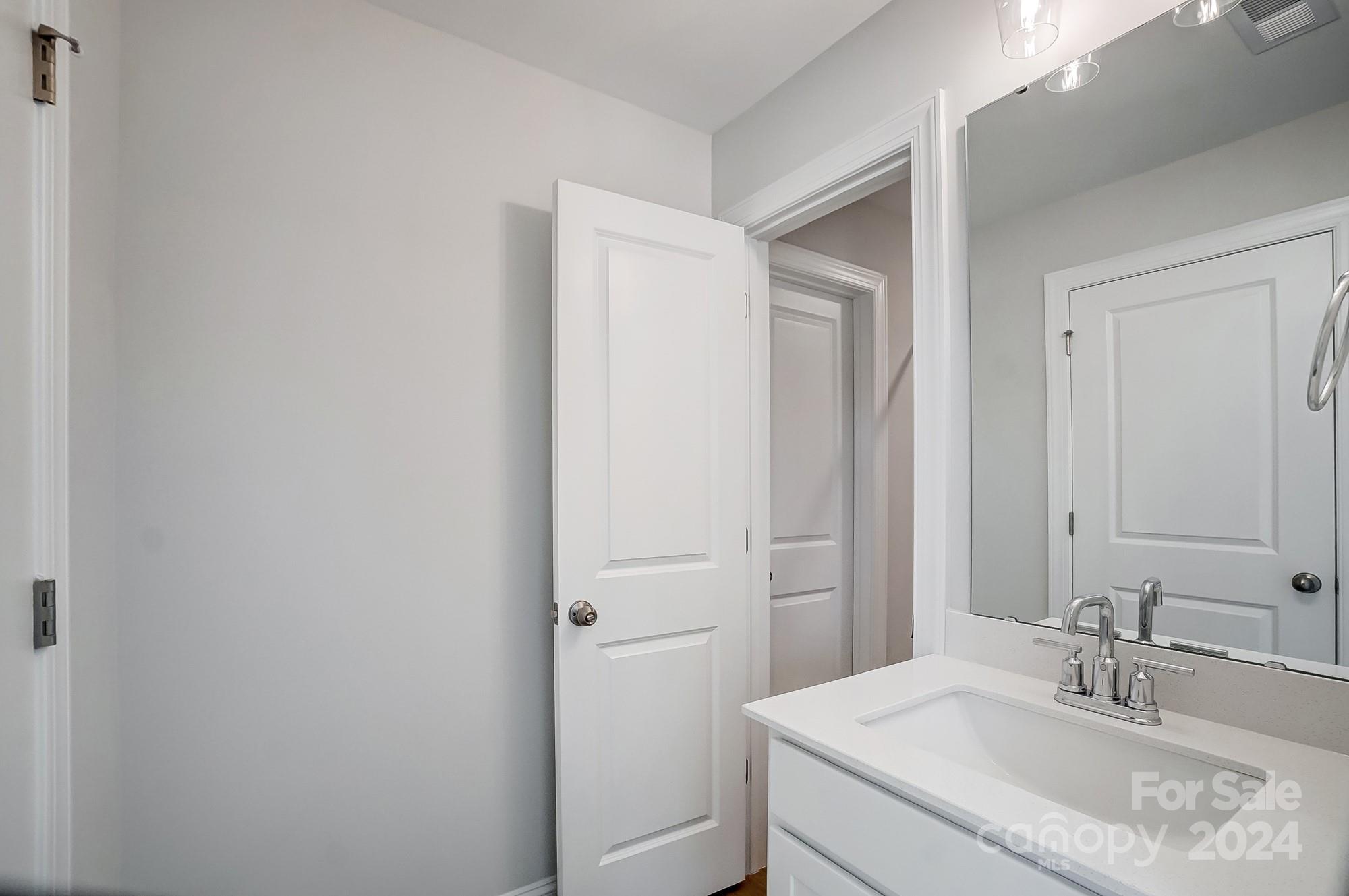 Hampton Woods - Residential