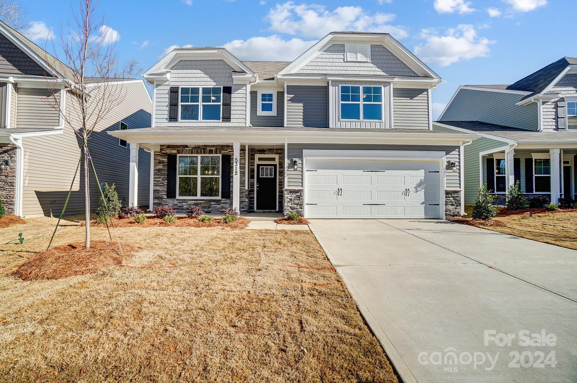 Hampton Woods - Residential