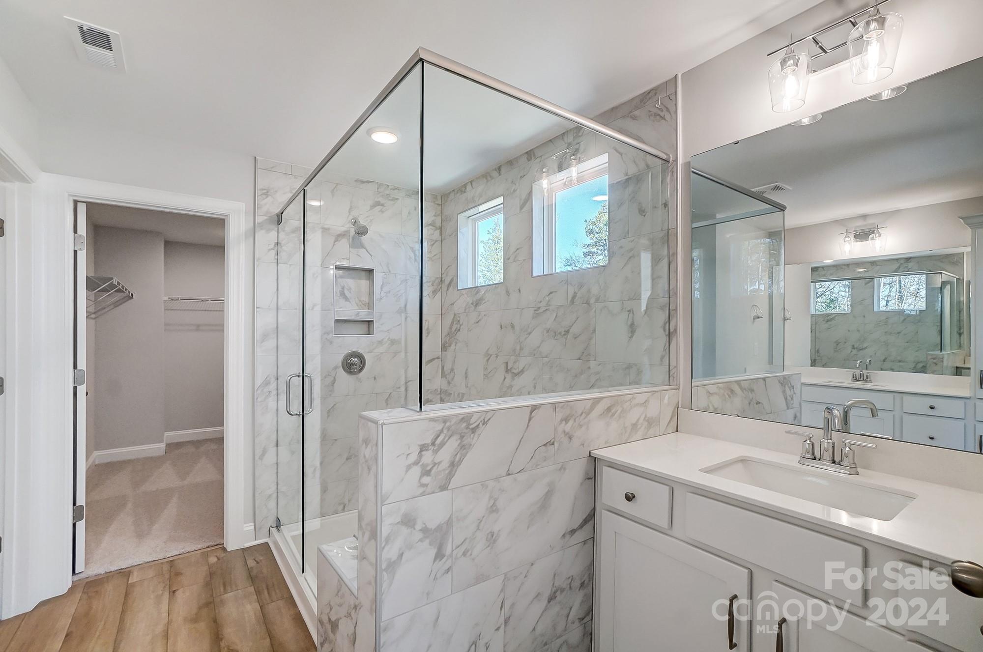 Hampton Woods - Residential