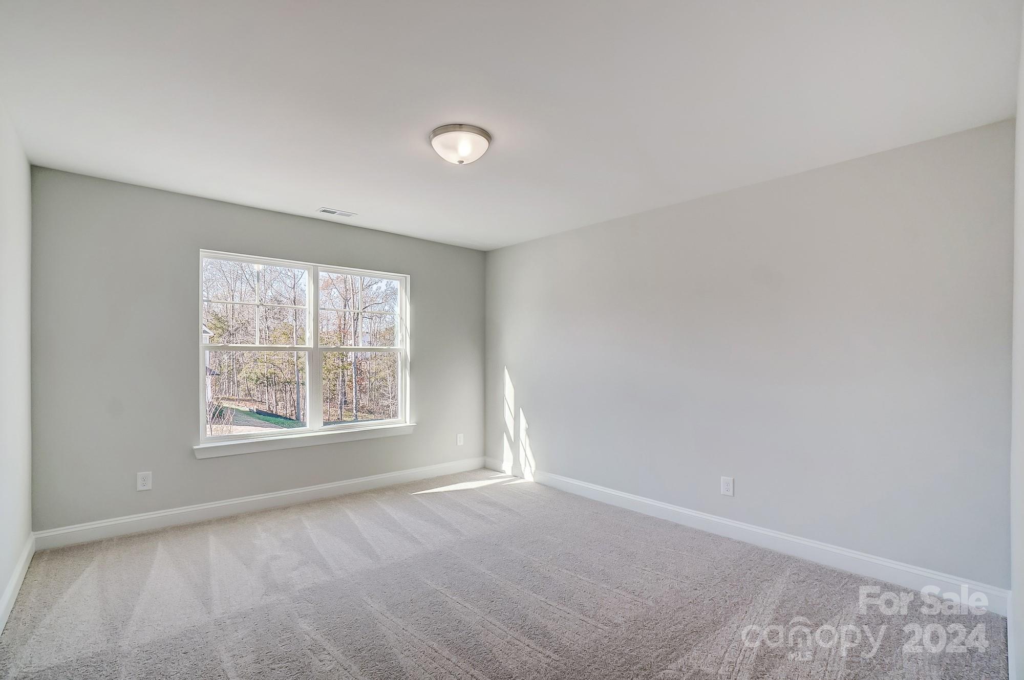 Hampton Woods - Residential