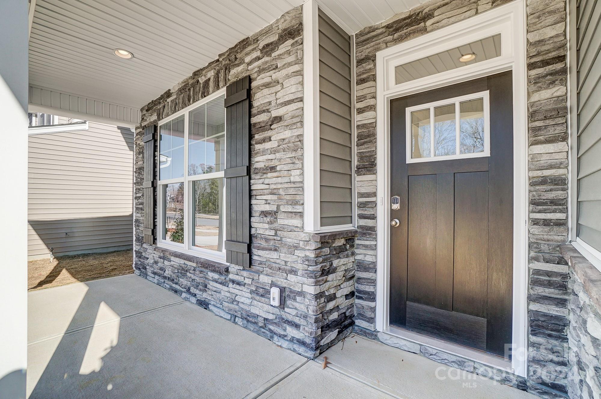 Hampton Woods - Residential